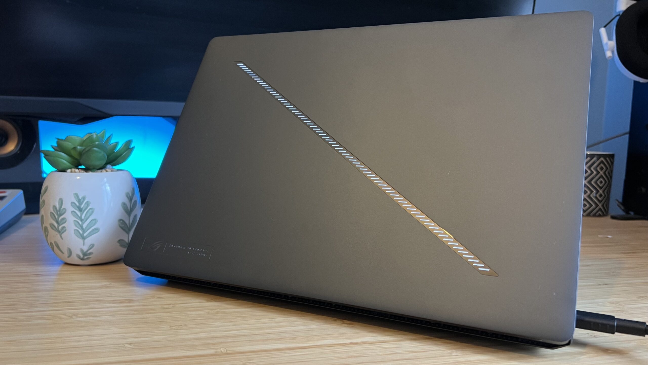 The new Asus ROG Zephyrus G14 is doing a lot with its ... real world overview